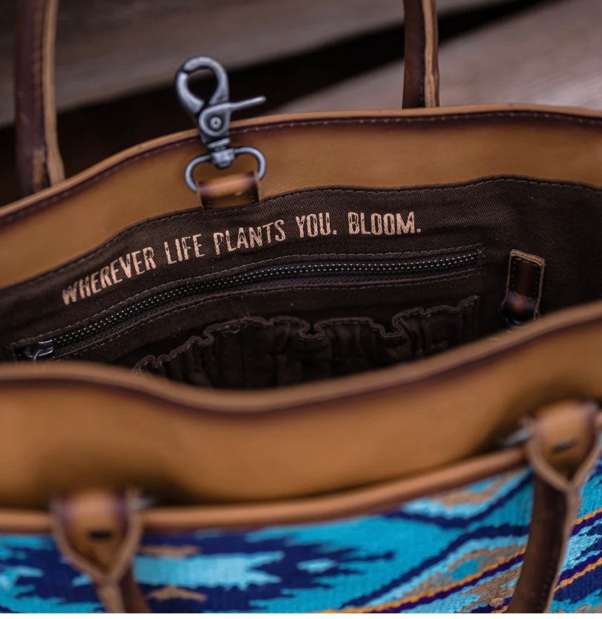 STS Mojave Sky Satchel