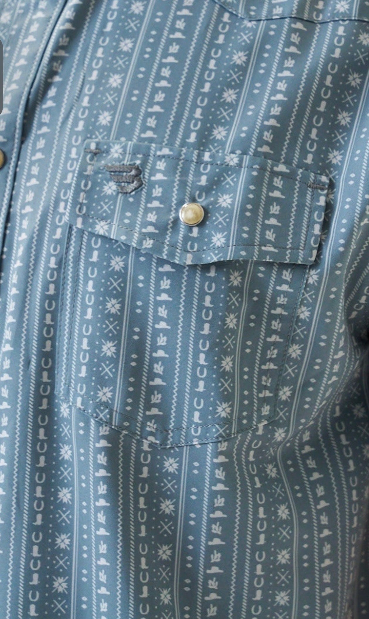 Ranch Sage Performance
Western Pearl Snap Shirt
Burlebo Fl/Tx