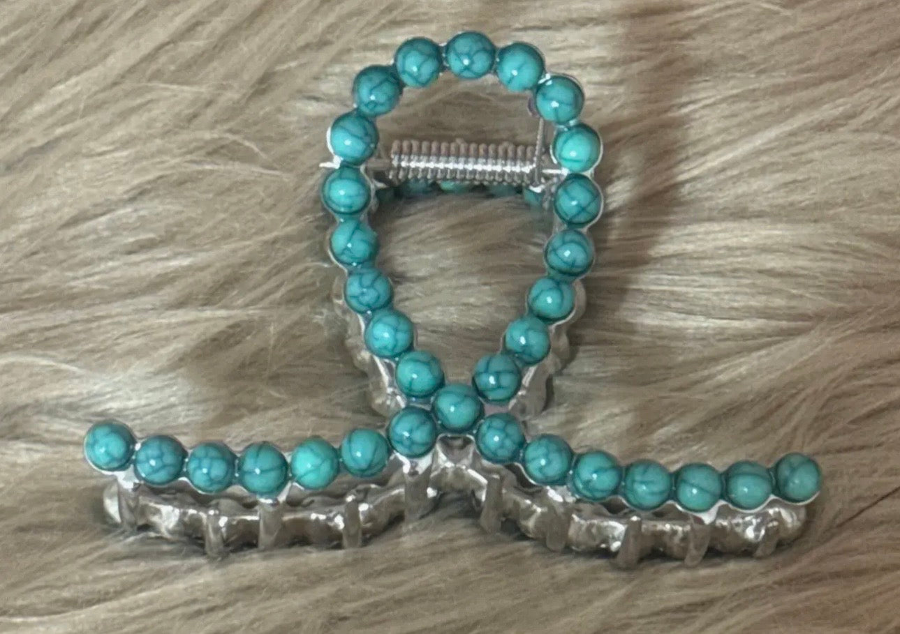 Turquoise stone half hair claw