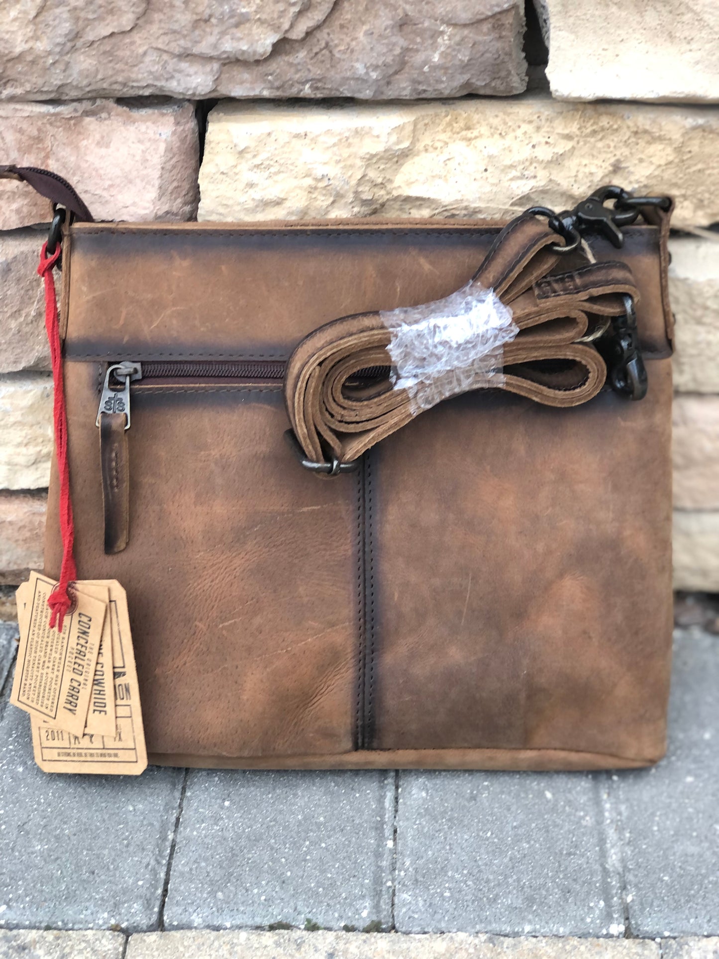 STS Roswell Vivian crossbody