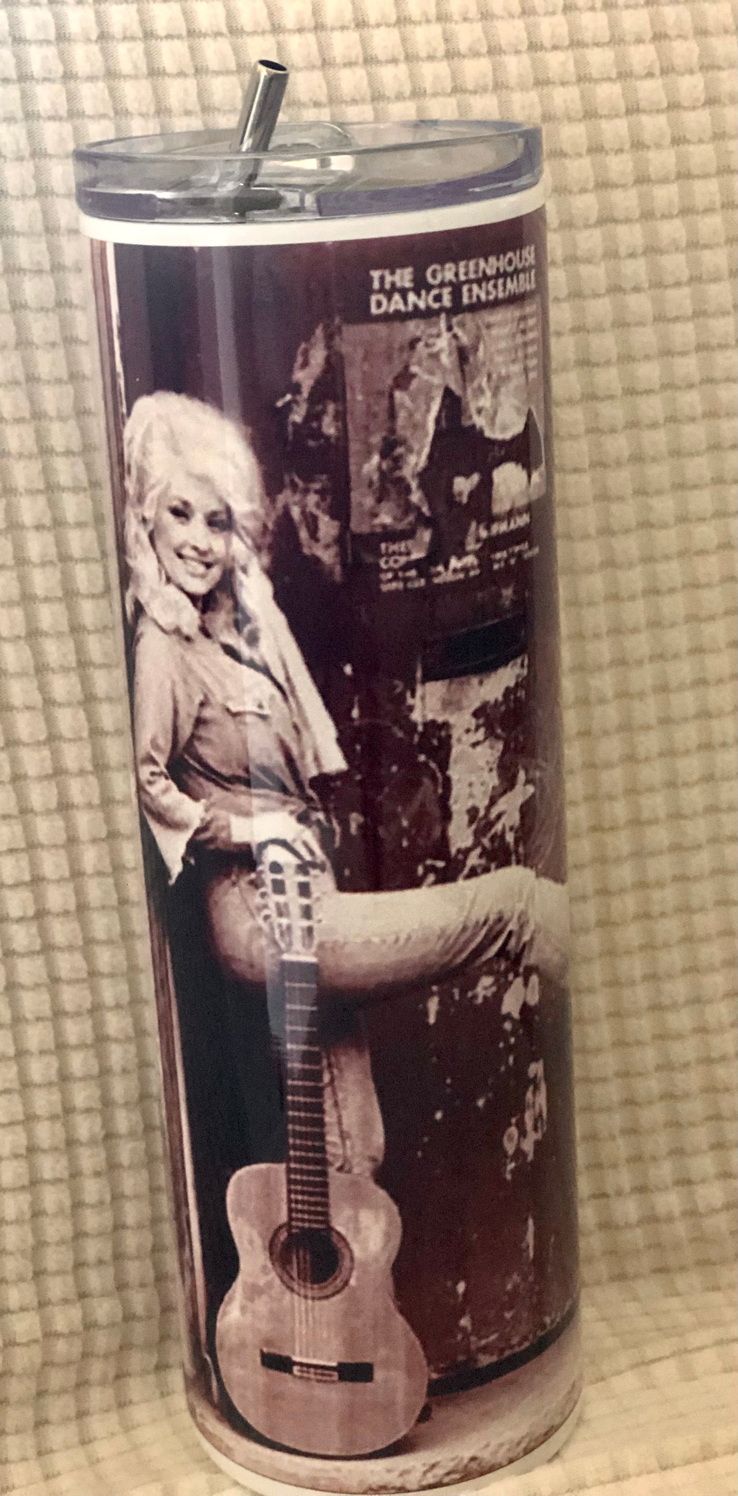 Dolly Guitar tumbler