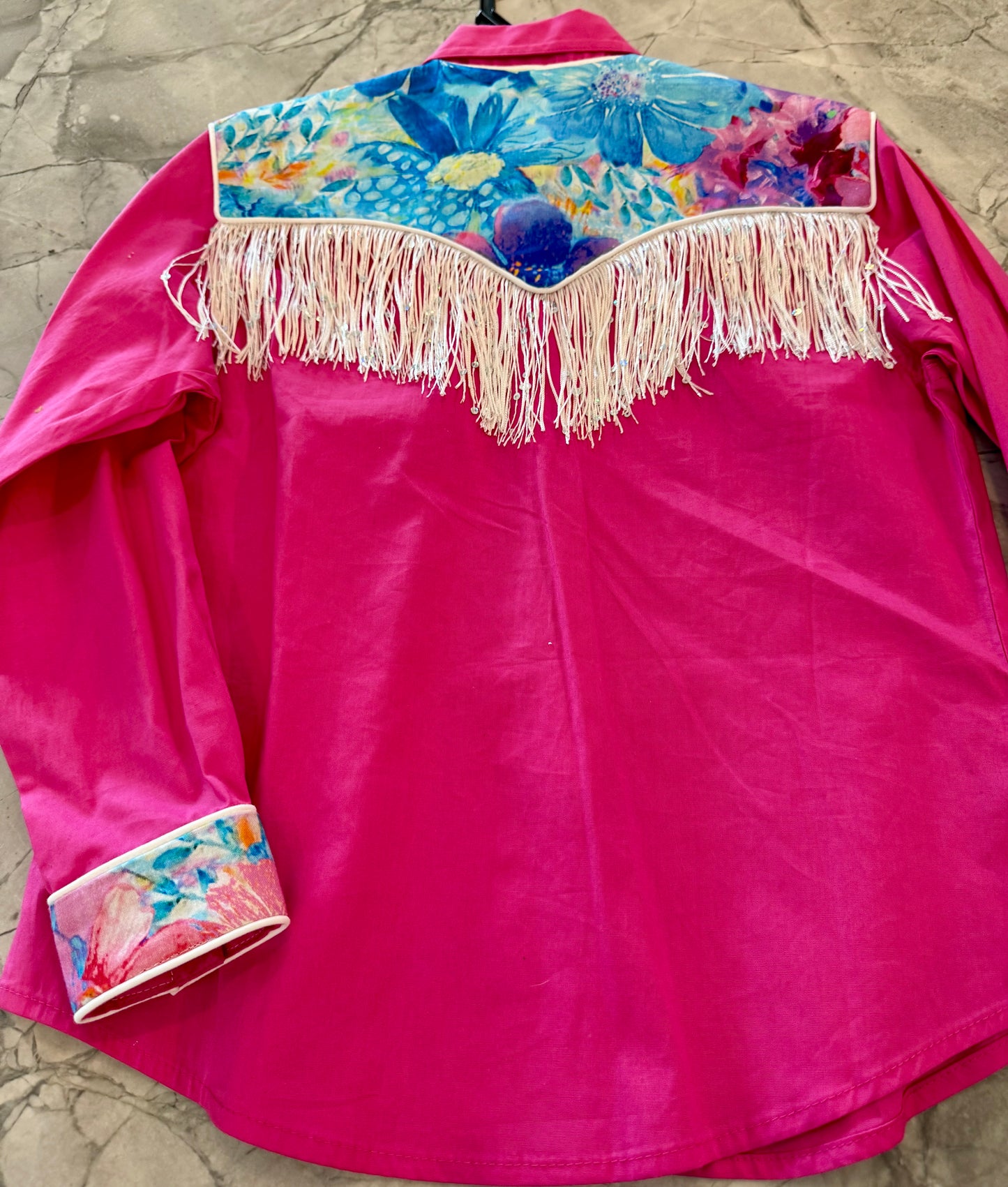 Dry gulley youth large pink floral w fringe