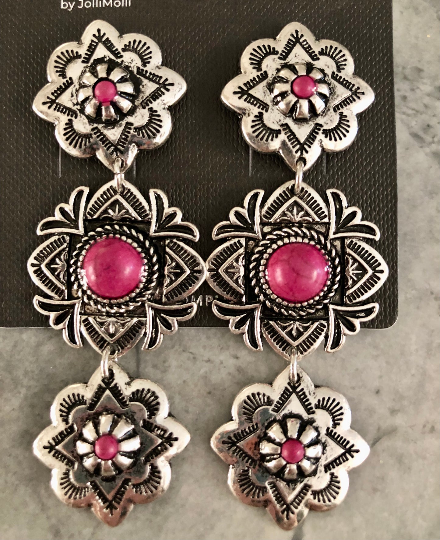 Fuschia stone drop earrings