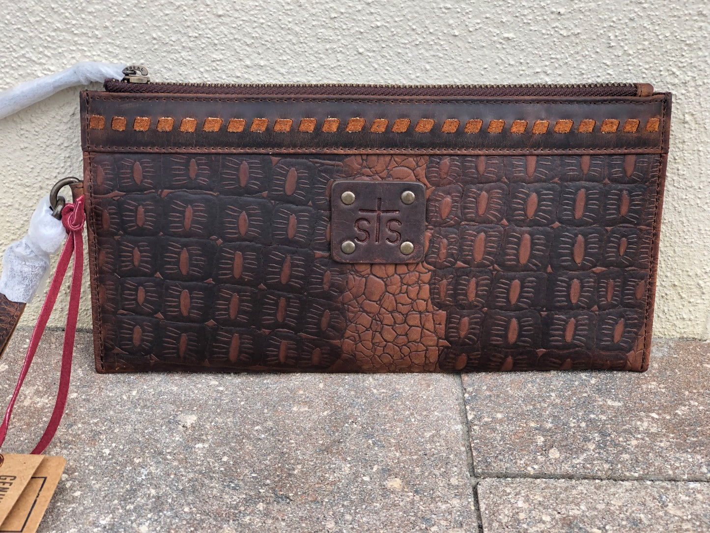 STS Catalina Croc clutch