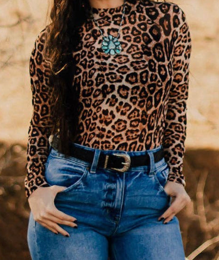 Hear me Roar Top