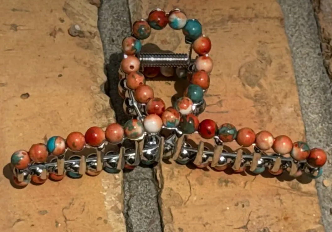 Natural stone hair claw