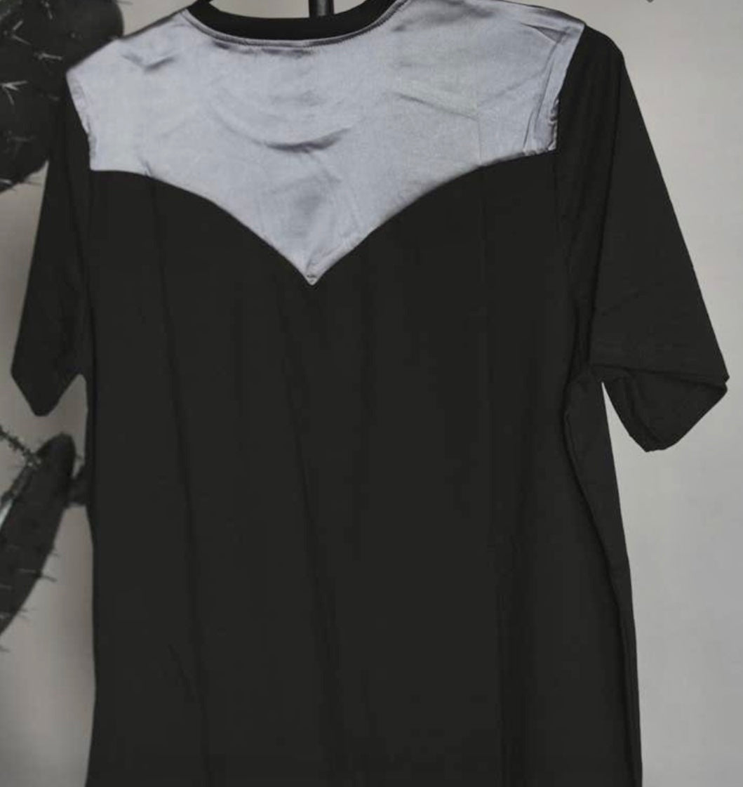 “Dolly approved” black and silver western top