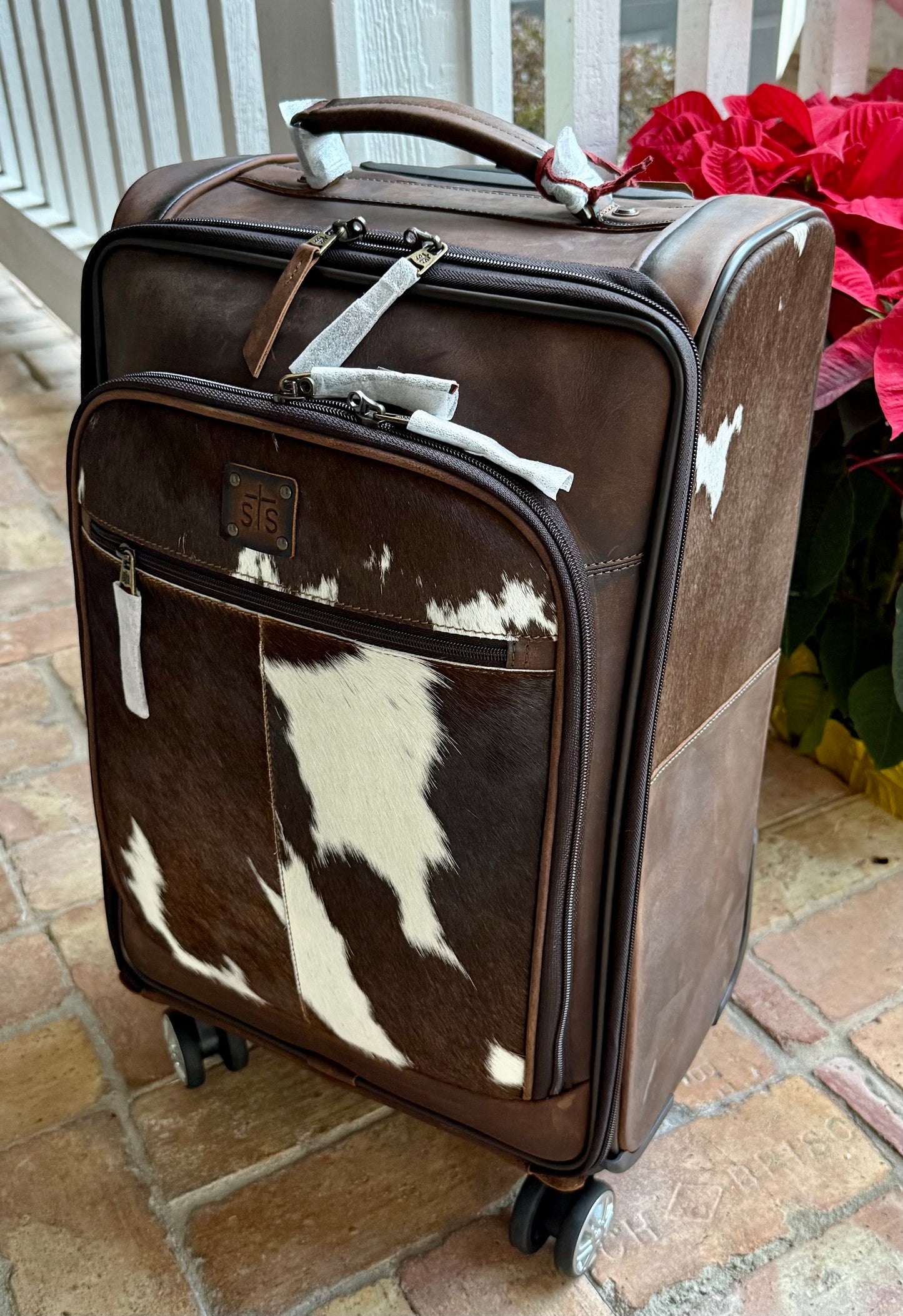 STS cowhide rolling suitcase 3
