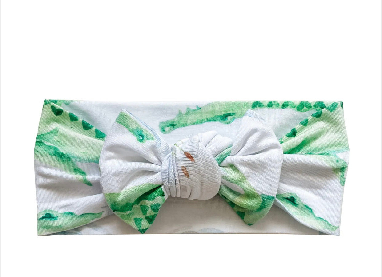 Alligator bow