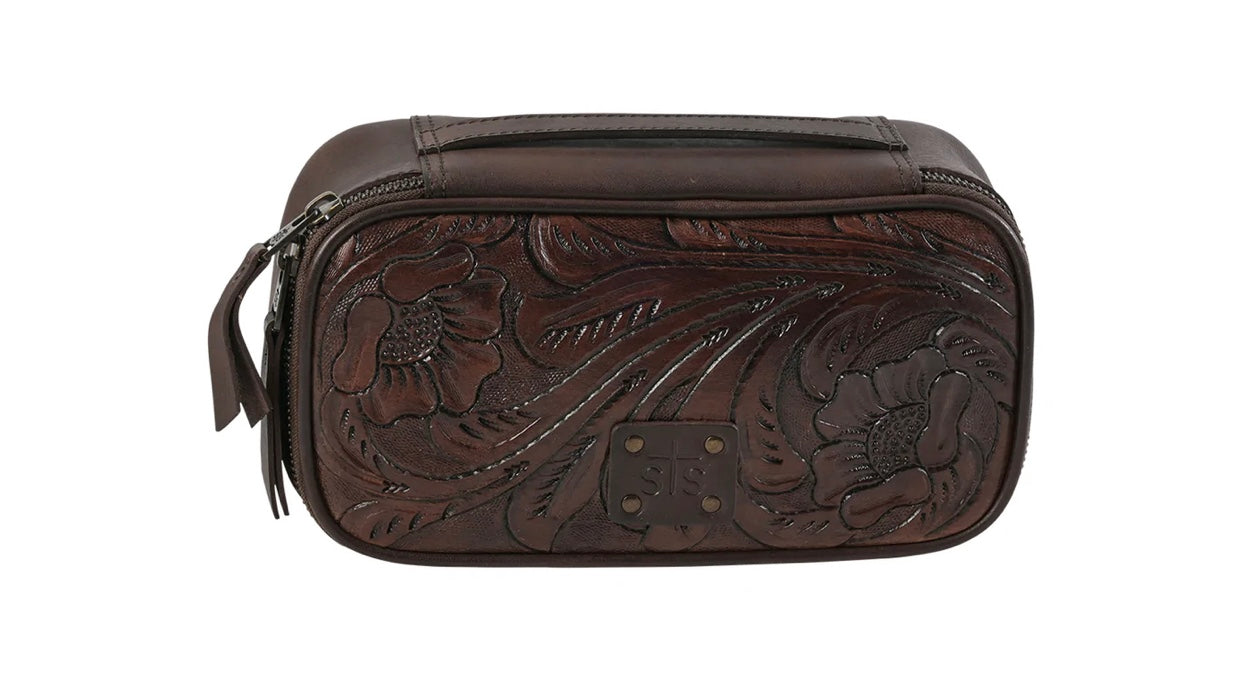 Westward Ada makeup kit