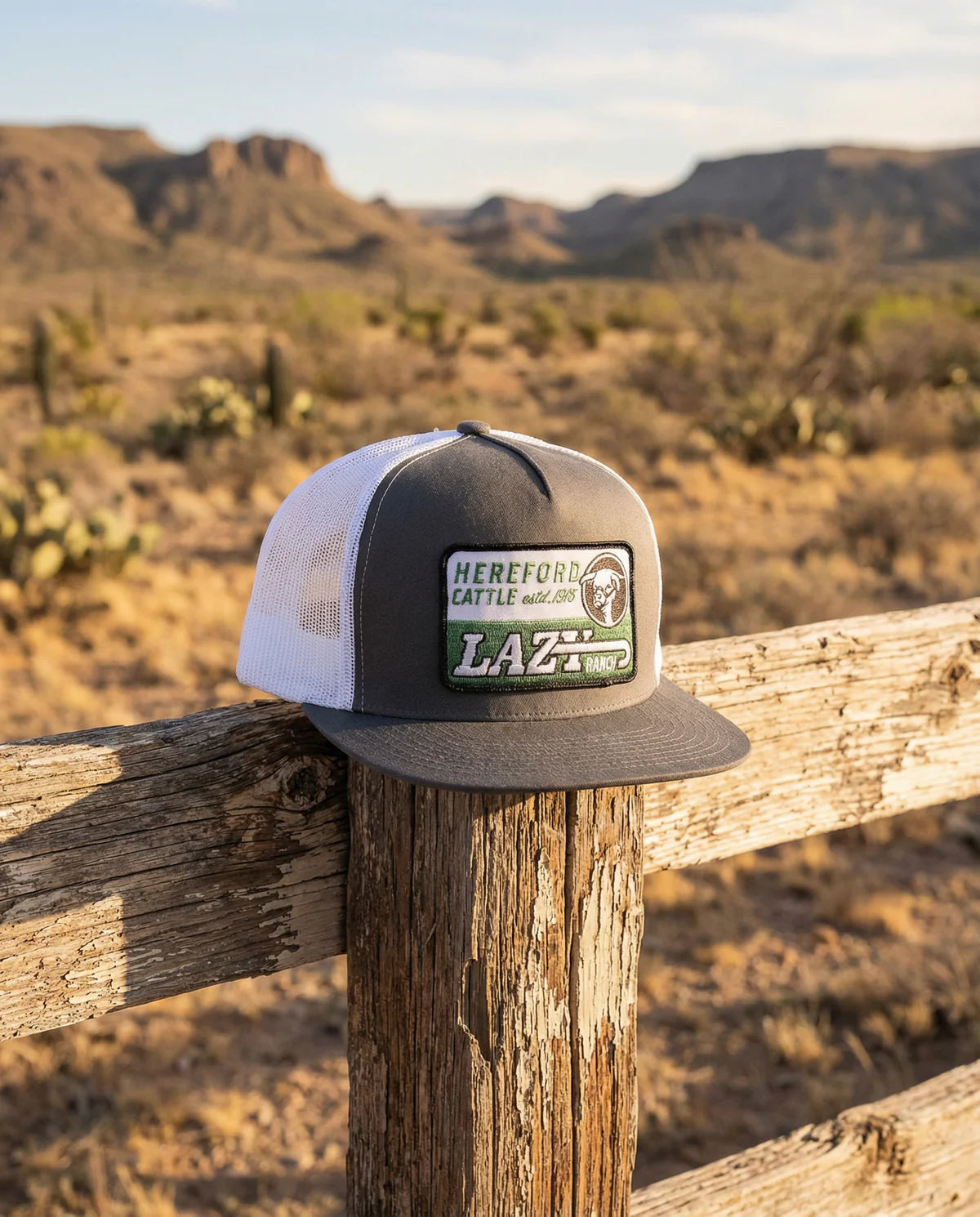 LAZY J RANCH SHAFTER
CLASSIC FIVE PANEL
TRUCKER