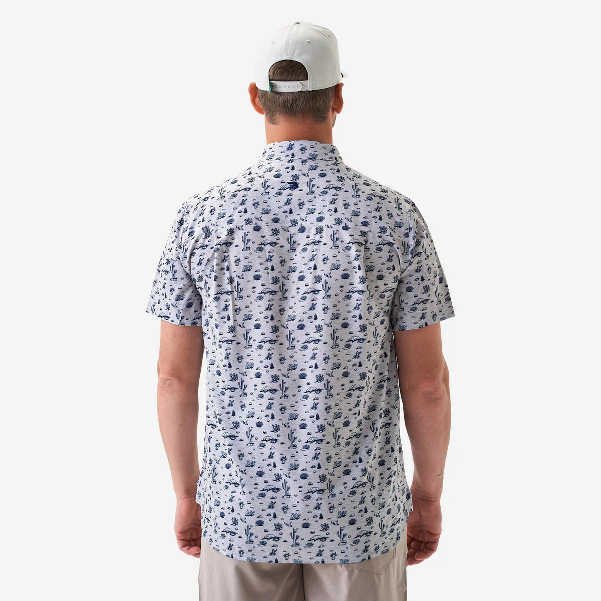 On The Water Performance
Button Up Burlebo FI