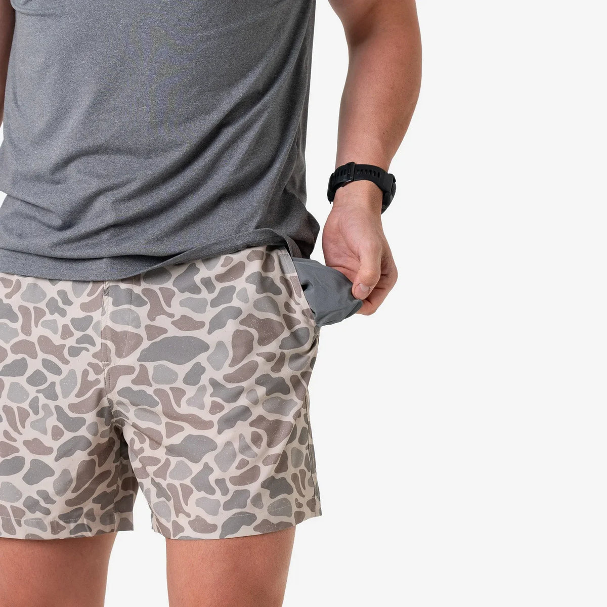 5.5” Classic Deer Camo Everyday Shorts Burlebo