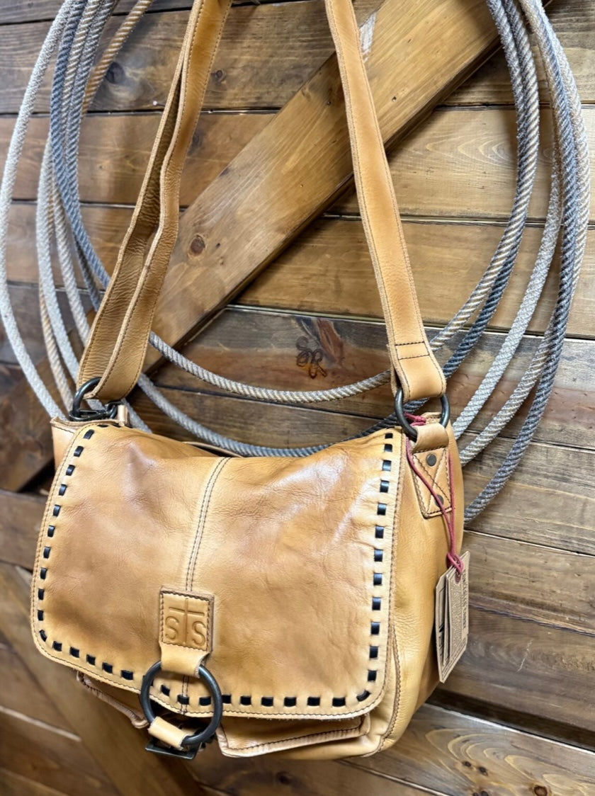 STS Bandera Saddle hobo bag