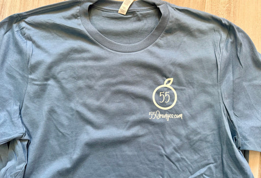 55 Oranges Boutique dusty blue/cream graphic tee