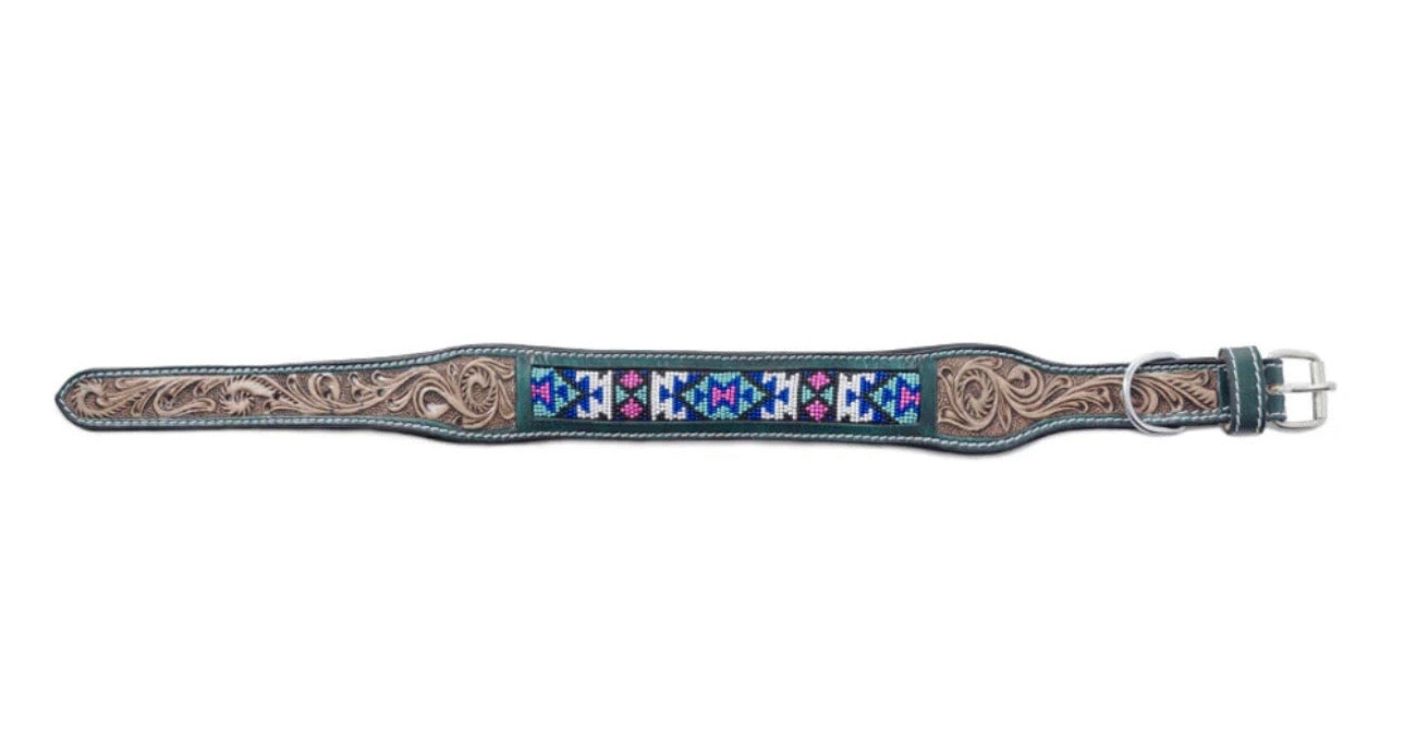 Turquoise blossom dog collar