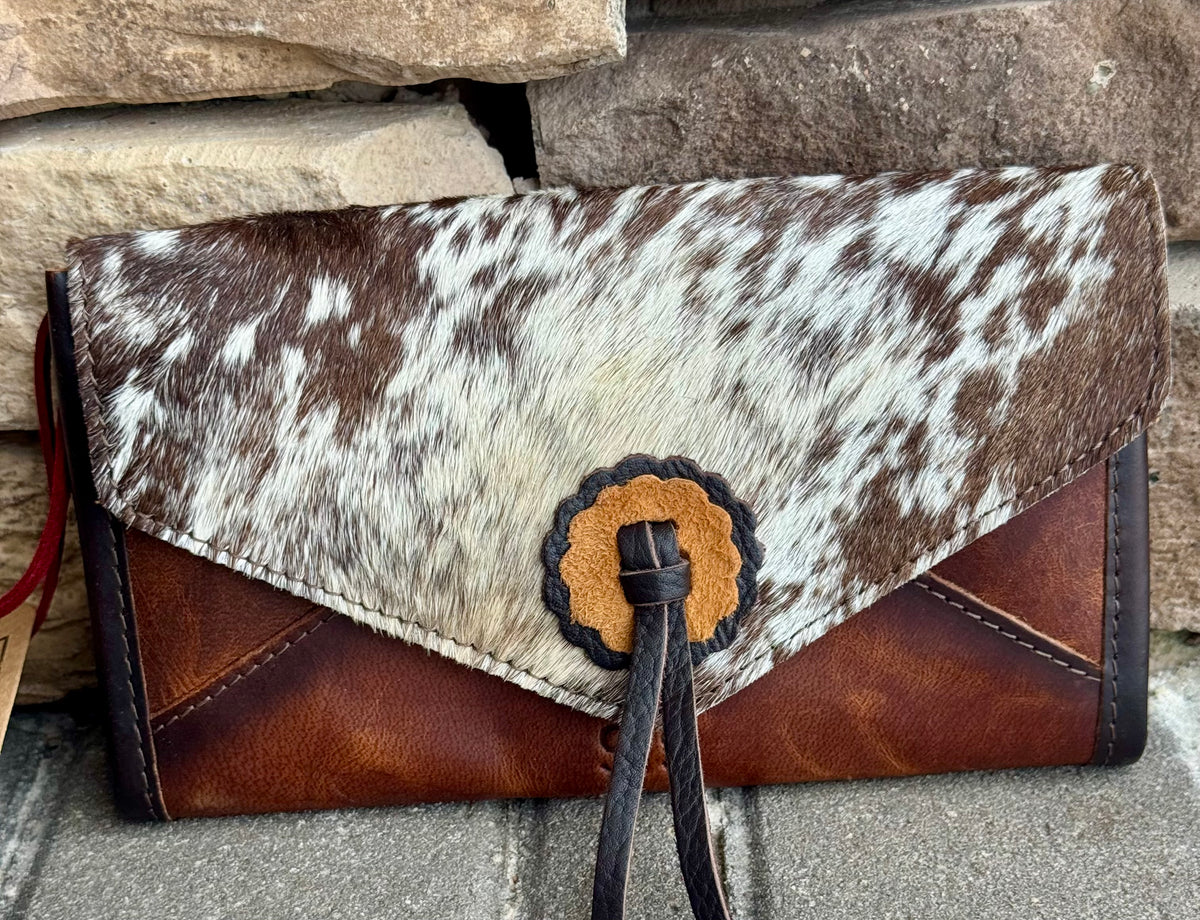 STS Guadalupe cowhide style wallet
