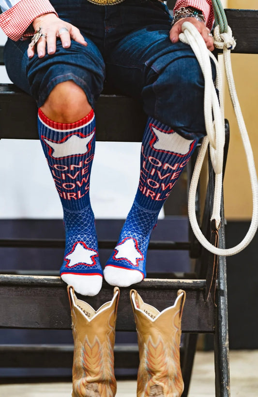 Lucky Chuck Long Live cowgirls