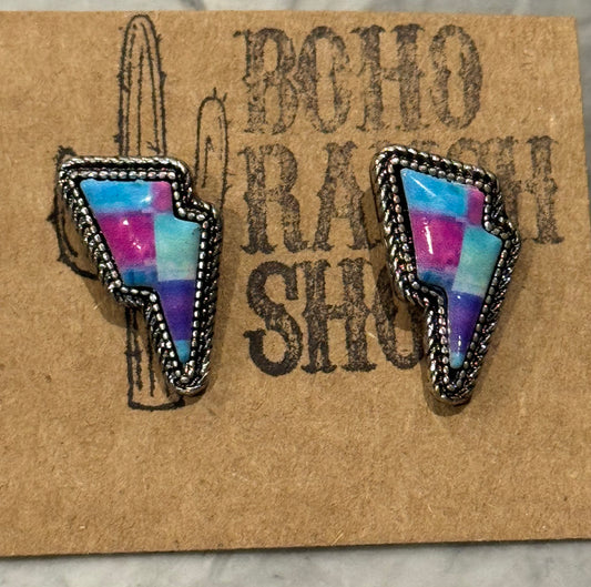 Multicolored lightning studs