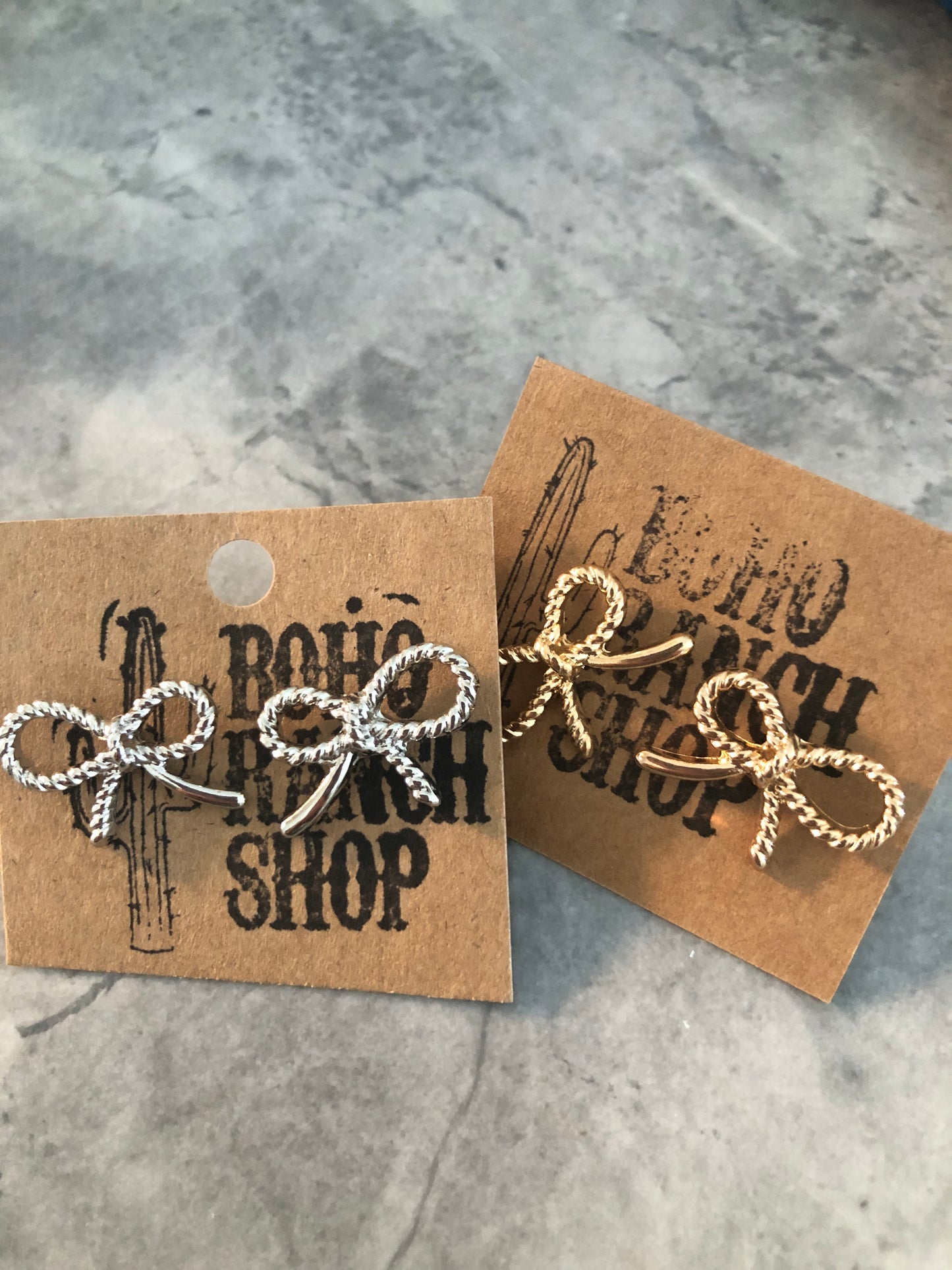 Lasso bow stud