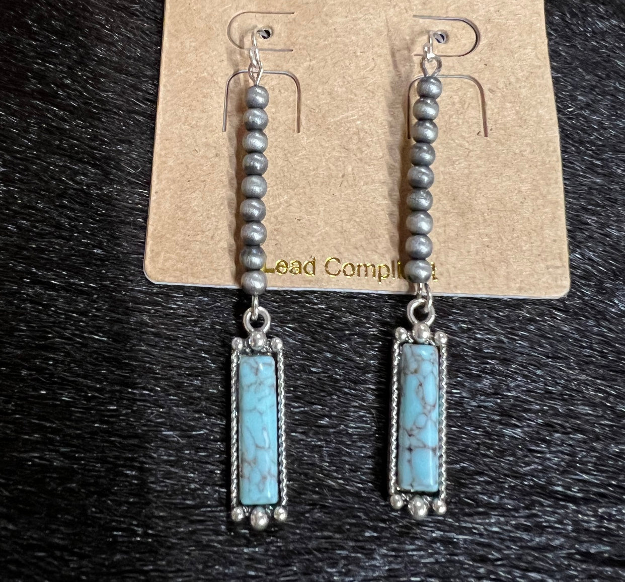 Turquoise and pearls earrings