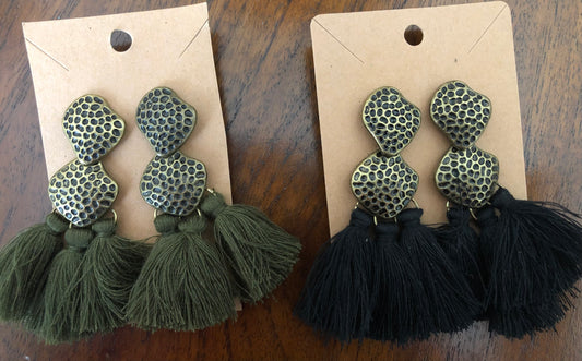 Brushed gold tassel